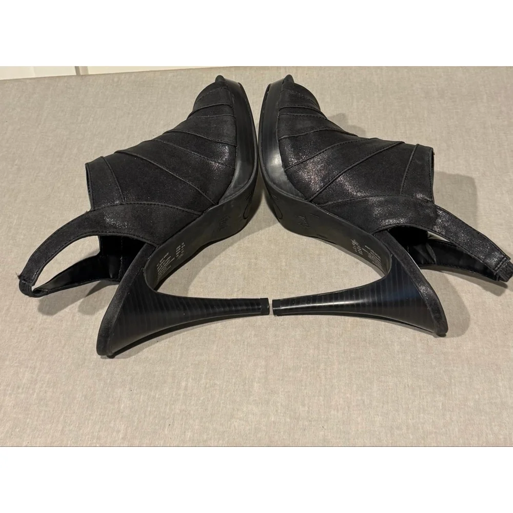 Women's Fioni Pewter Black Peep Toe Slingback platform Heels Size 10 vegan - Picture 6 of 12